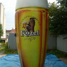 Nafukovací sklenice Kozel