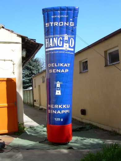 Nafukovací tuba Hango