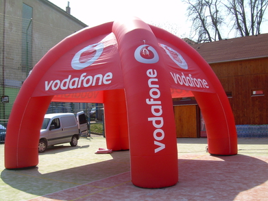 Nafukovací stan Vodafone