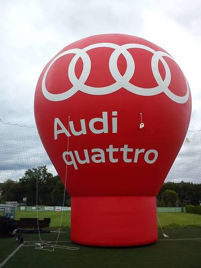 Nafukovací balón Audi